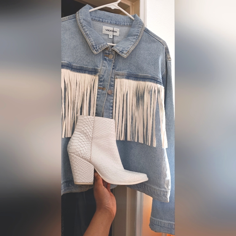 Jeffrey Campbell Pure White Flynn Snakeskin Cowboy Boots👢 🤠  Size 9 - Picture 2 of 11